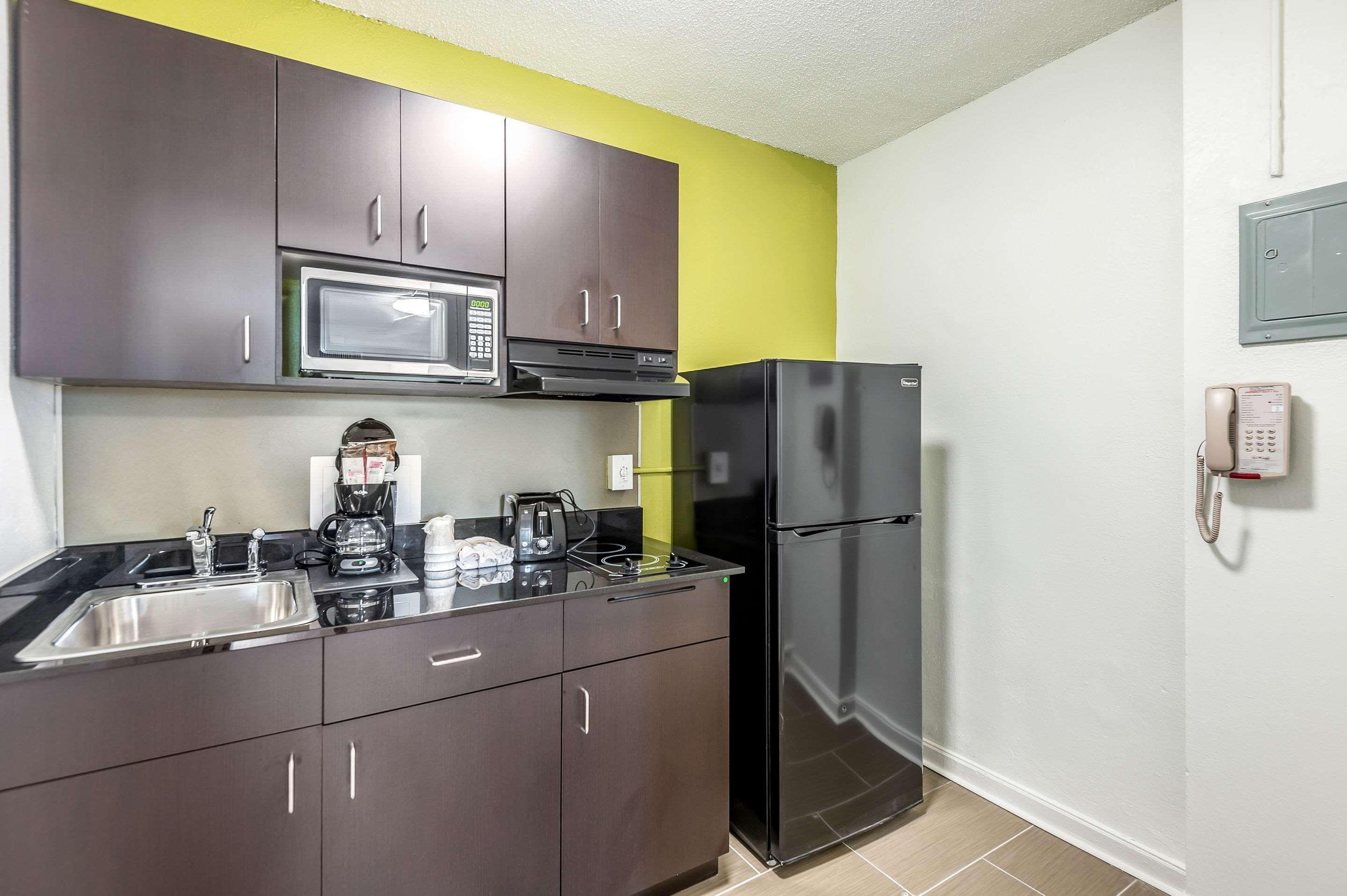 Quality & Kansas Downtown 2*